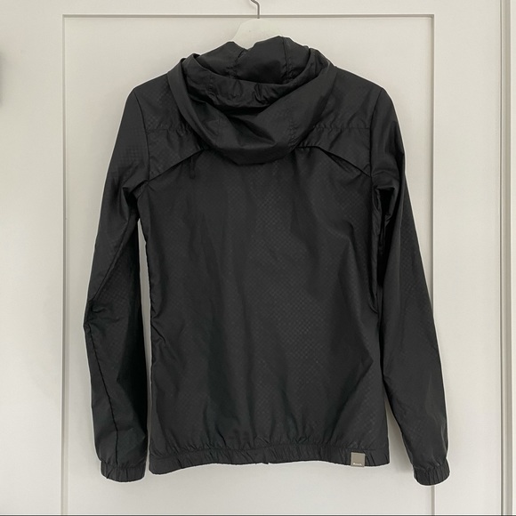 Bench Windbreaker Jacket - Picture 4 of 5